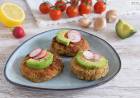 Medallones de garbanzos, setas y almendra: receta vegana para hacer al horno o en la sartén