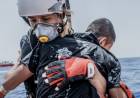 Al menos siete migrantes muertos y 280 rescatados tras naufragar en el mar Mediterráneo