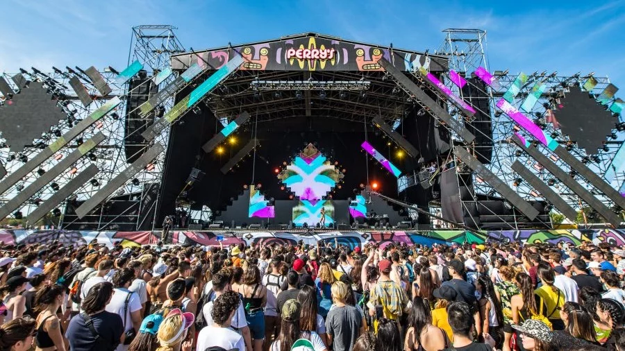 Lollapalooza confirmó los horarios de los tres días del festival