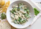 Ensalada de pasta fría con salsa de yogur: una receta suave y ligera para los días de calor