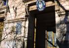 Condenan a 1 año y 8 meses de prisión a un hombre por estafar a una mujer de 97 años 