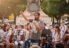 La Orquesta Escuela de Coronel Suárez cerró el año con un multitudinario concierto