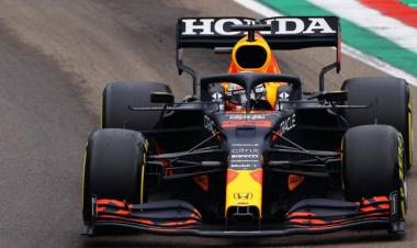 Gran triunfo de Verstappen en Imola