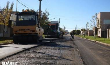 Avanza la obra de pavimento en barrio Brandenberg