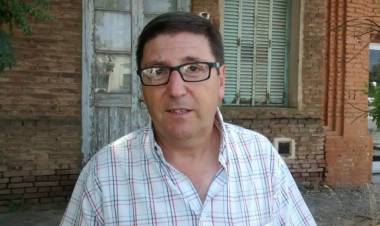 Ricardo Salerno en los micrófonos del programa ''A Primera Hora''