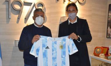 Portanova es el nuevo técnico de la Selección femenina de fútbol