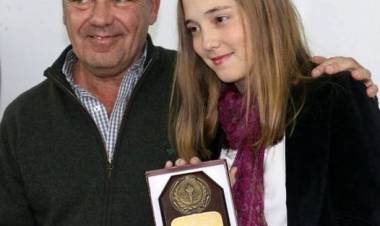 La doctora Anita Rivero fue seleccionada para estudiar un posgrado en Estados Unidos