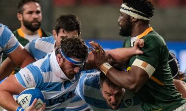 Seis jugadores de Los Pumas están aislados en Australia por violar restricciones sanitarias
