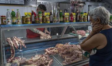 Acuerdan los precios de cinco cortes de carne para las fiestas