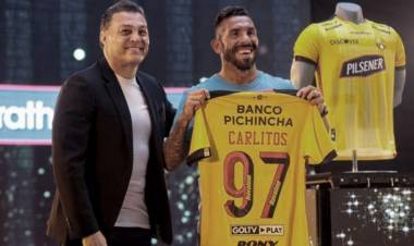 Tevez fue la gran atracción de la "Noche Amarilla" en Guayaquil