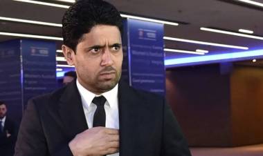 Piden la renuncia de Al Khelaifi, presidente del PSG, a través de pintadas en París