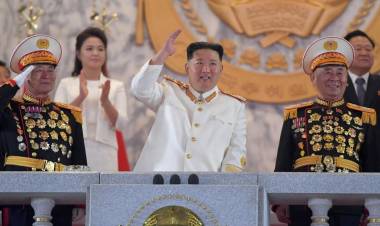 El líder de Corea del Norte promete "fortalecer y desarrollar" sus armas nucleares