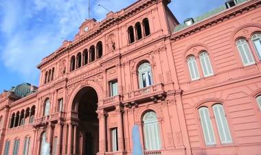 Rige la prohibición de designar y contratar personal en el sector público