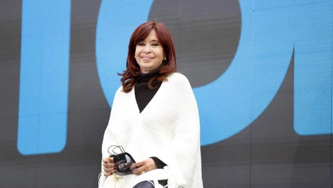 Cristina Kirchner reaparece en La Plata
