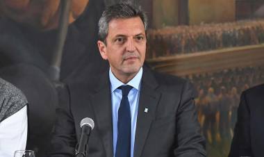 Massa confirmó que habrá desembolsos del FMI en agosto y noviembre