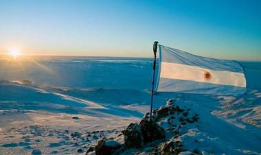 Hoy ce celebra el Día de la Antártida Argentina