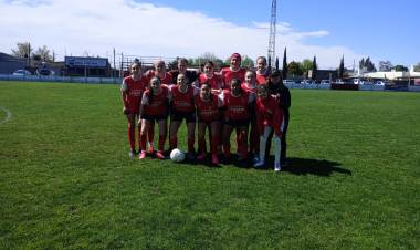 Futbol femenino, Independiente venció a el Sanma y es único puntero de la Zona B.