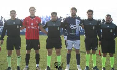 El Progreso y Deportivo Sarmiento se quedaron con los clásicos lugareños