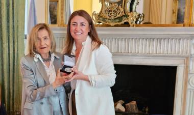 Premio Raíces para una científica bahiense graduada en la UNS