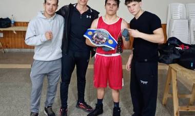 Fortin Dojo Club representando excelentemente al Boxeo de Coronel Suarez 