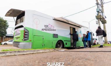 Más de 100 vecinos recibieron sus anteojos gratuitos