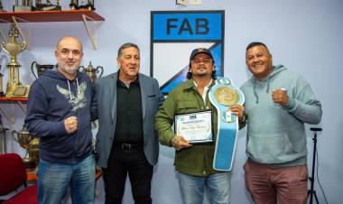En la Federación Argentina de Box recibieron la visita del Chino Maidana
