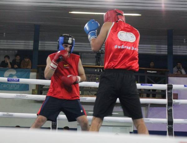 El Boxeo dijo presente, con el Polideportivo de club "El Progreso" colmado