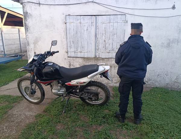 La jefatura de policia de seguridad comunal de Coronel Suarez informa