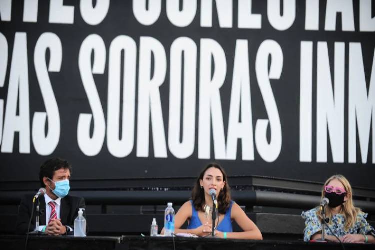 Thelma Fardin afirmó que la Justicia de Brasil investigará a Juan Darthés por abuso sexual