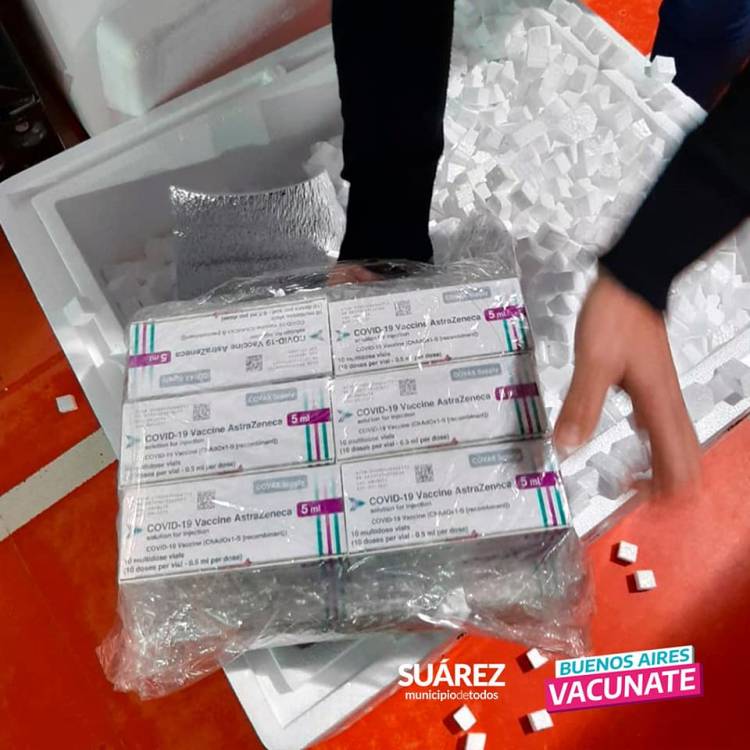 LLEGARON 1400 1° DOSIS DE ASTRAZENECA