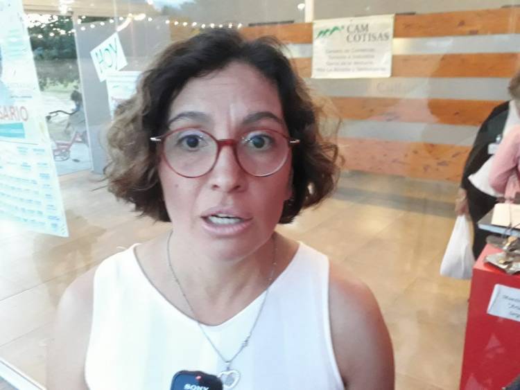 Micaela Costas  Presidente Del Centro de Comercio de Tornquinst