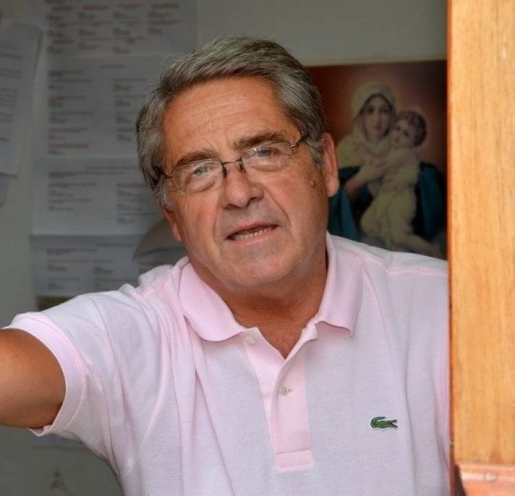 El dr. Ernesto Palenzona, pte. de la Liga Regional de Futbol 