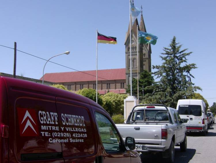 Daniel Schwindt, Delegado Municipal  en los micrófonos de FM Suarense