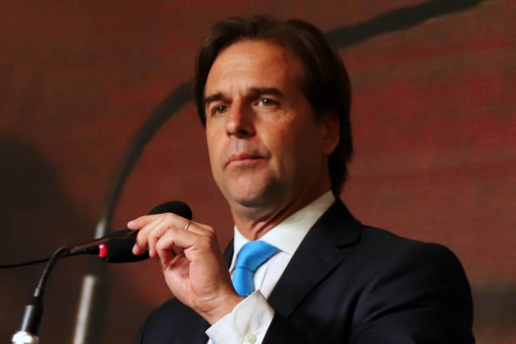 Uruguay negociará por separado