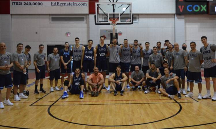 De lujo: Emanuel Ginóbili visitó a la Selección Argentina en Las Vegas