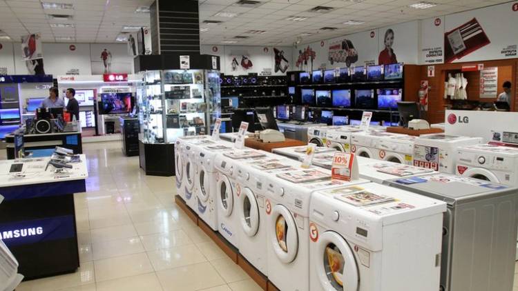 Llega el “Ahora 30″: el Gobierno acordó con los bancos y relanzó el plan para incentivar el consumo comprando en cuotas