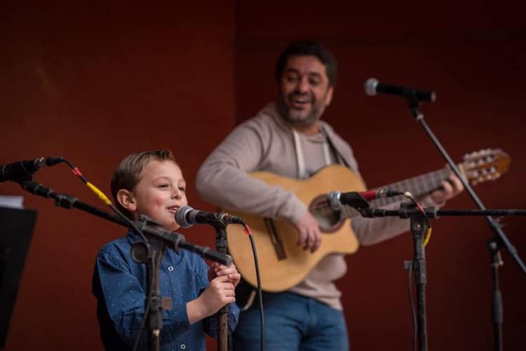 Las familias suarenses despidieron las vacaciones de invierno en el Mercado de las Artes