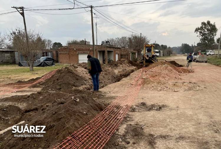Gestionar es Hacer: Avanza la obra de cloacas en Huanguelén⠀