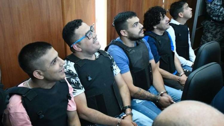 Juicio a Los Monos: quiénes son los siete imputados y cuáles son los 12 hechos por los que son juzgados