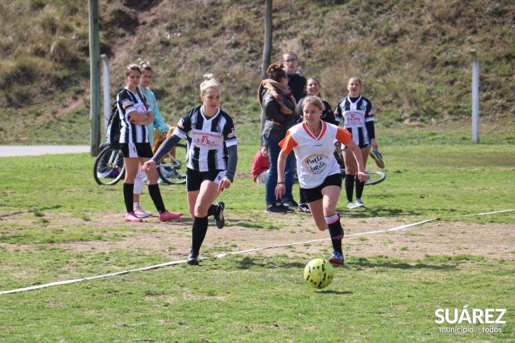 Torneo Elisabeth Minnig: El Puente y Las Tatanas lideran la tabla de posiciones