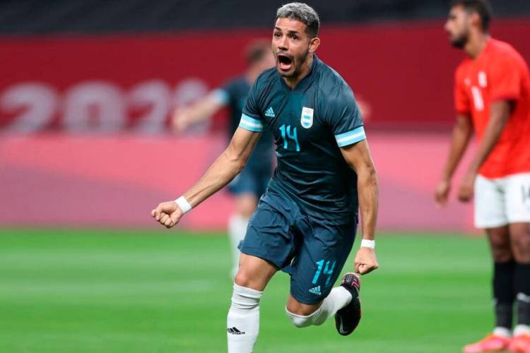 El DT de la Selección Argentina citó a Facundo Medina