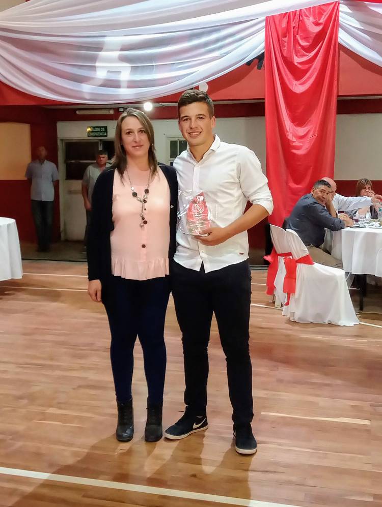 Cena y baile 83 Aniversario de Independiente de Pblo. San José. 