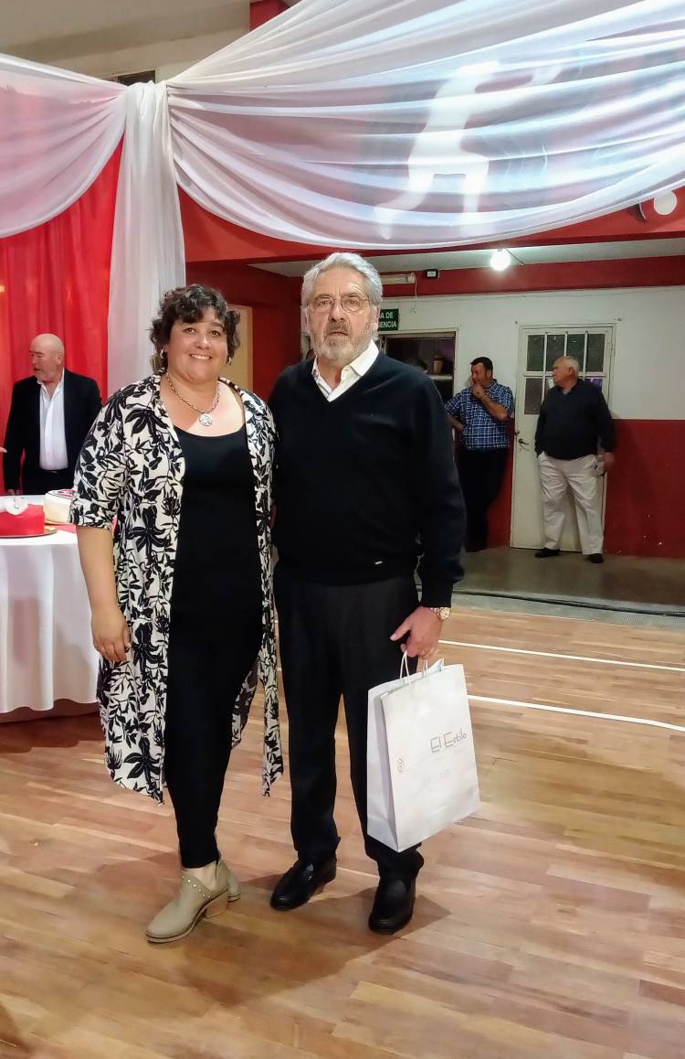 Cena y baile 83 Aniversario de Independiente de Pblo. San José. 