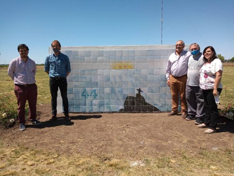 Se inauguró el Mural Homenaje al ARA SAN JUAN!