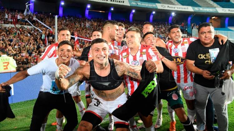 Histórico: Barracas se impuso en los penales y ascendió a la Liga Profesional