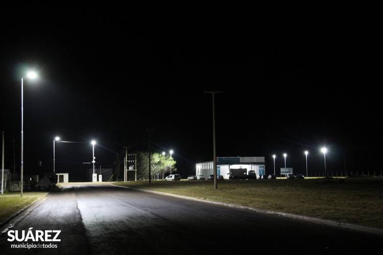 Parque Industrial: se inauguró el alumbrado público del sector industrial 