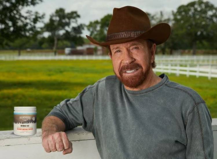 Dejó todo por amor, vida de Chuck Norris 