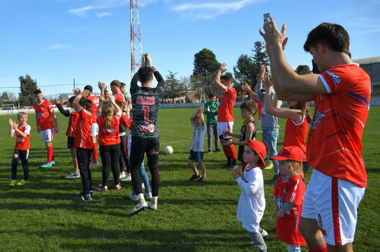 Ningún equipo de Cnel. Suárez ganó en la 10 fecha 