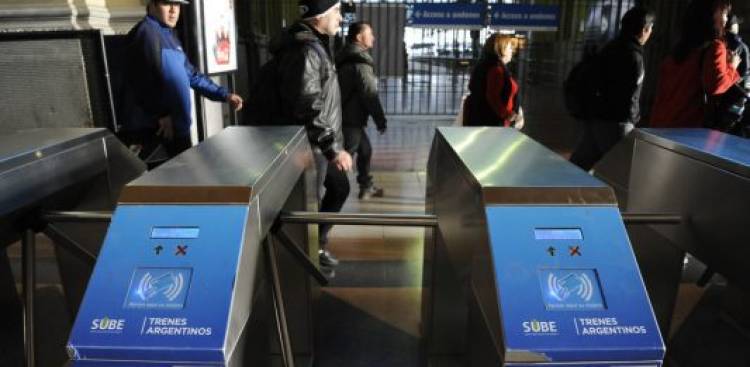 Guerrera anticipa un nuevo aumento del 40% en las tarifas de trenes y colectivos