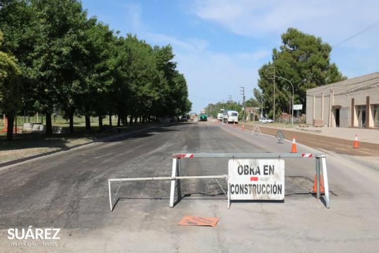 Se inició la pavimentación y repavimentación de Av Casey entre Roque Sáenz Peña y ruta provincial Nº 85